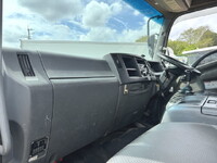 いすゞフォワードコンテナ専用車中型（4t）[写真17]