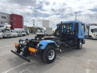 いすゞフォワードコンテナ専用車中型（4t）[写真02]