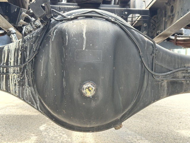 いすゞフォワードコンテナ専用車中型（4t）[写真31]