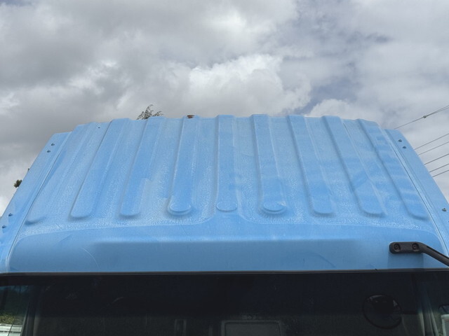 いすゞフォワードコンテナ専用車中型（4t）[写真35]