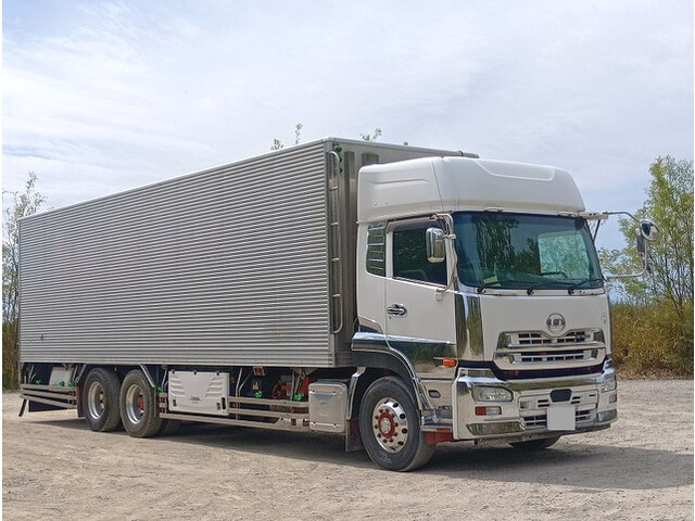 UDトラックスクオン冷凍車（冷蔵車）2015年(平成27年)QKG-CD5ZE