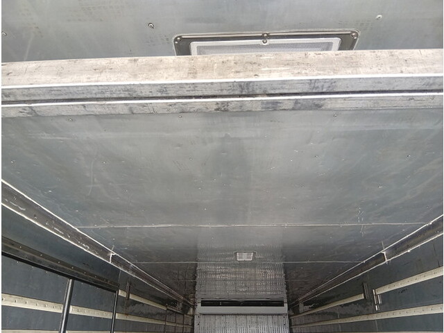 UDトラックスクオン冷凍車（冷蔵車）大型（10t）[写真12]