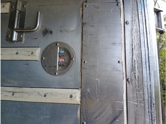 UDトラックスクオン冷凍車（冷蔵車）大型（10t）[写真16]