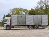 UDトラックスクオン冷凍車（冷蔵車）大型（10t）[写真05]