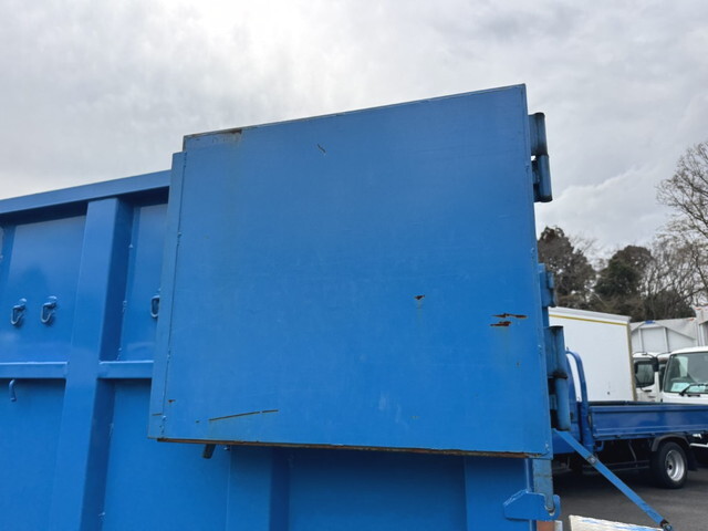 いすゞエルフその他の形状小型（2t・3t）[写真14]