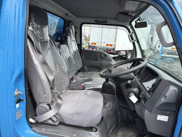 いすゞエルフその他の形状小型（2t・3t）[写真15]