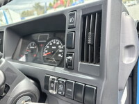 いすゞエルフその他の形状小型（2t・3t）[写真18]