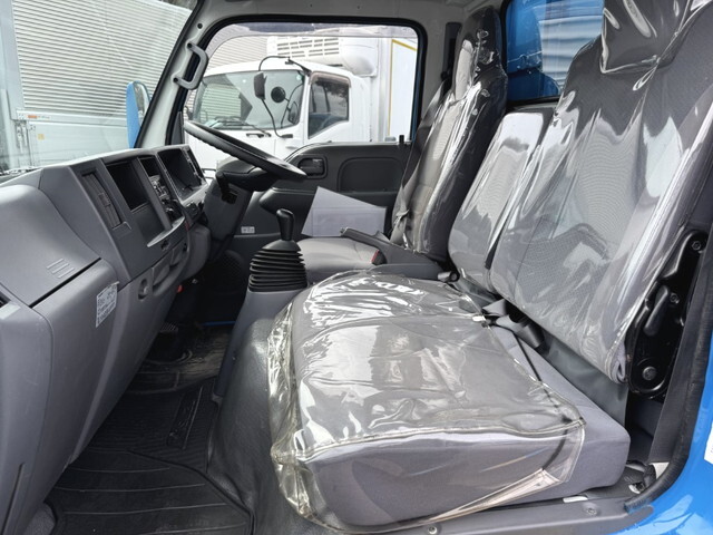 いすゞエルフその他の形状小型（2t・3t）[写真24]