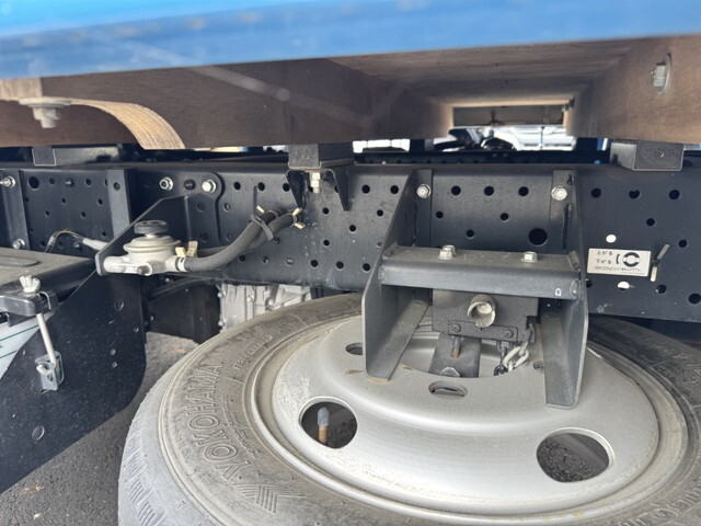 いすゞエルフその他の形状小型（2t・3t）[写真38]