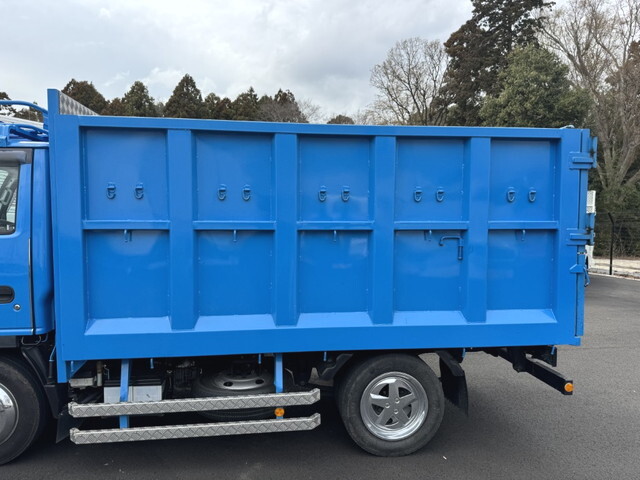 いすゞエルフその他の形状小型（2t・3t）[写真08]