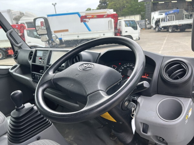 トヨタトヨエース冷凍車（冷蔵車）小型（2t・3t）[写真22]