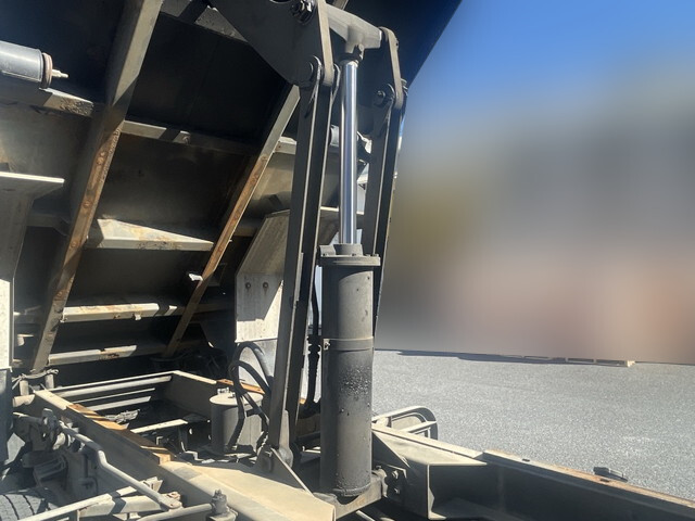 三菱ふそうファイター深ダンプ（土砂禁ダンプ）増トン（6t・8t）[写真14]