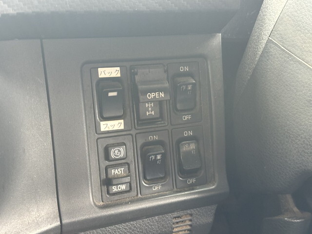 日野プロフィアコンテナ専用車大型（10t）[写真35]