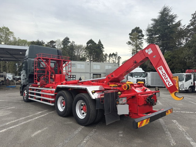 日野プロフィアコンテナ専用車大型（10t）[写真04]