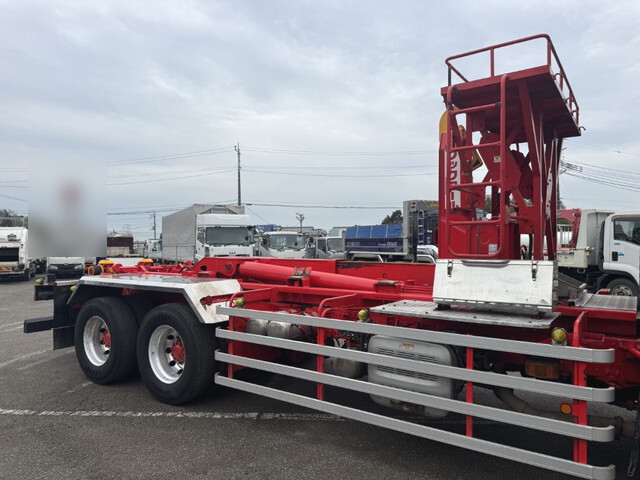 日野プロフィアコンテナ専用車大型（10t）[写真08]