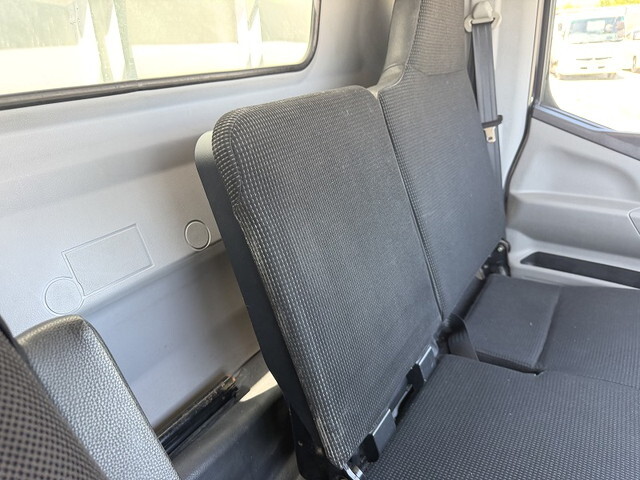 UDトラックスカゼット平ボディ小型（2t・3t）[写真37]