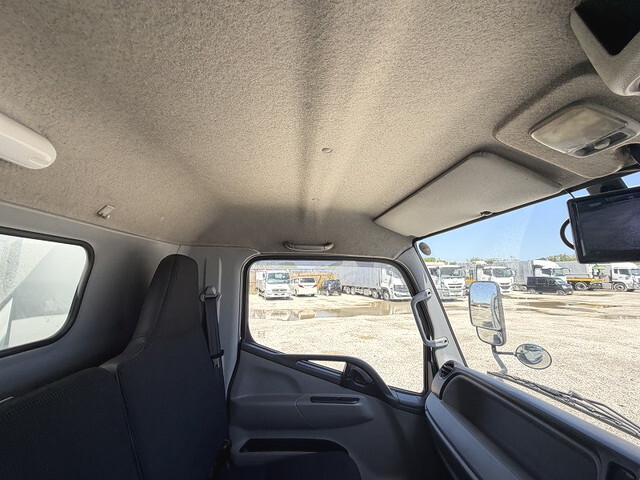 UDトラックスカゼット平ボディ小型（2t・3t）[写真38]