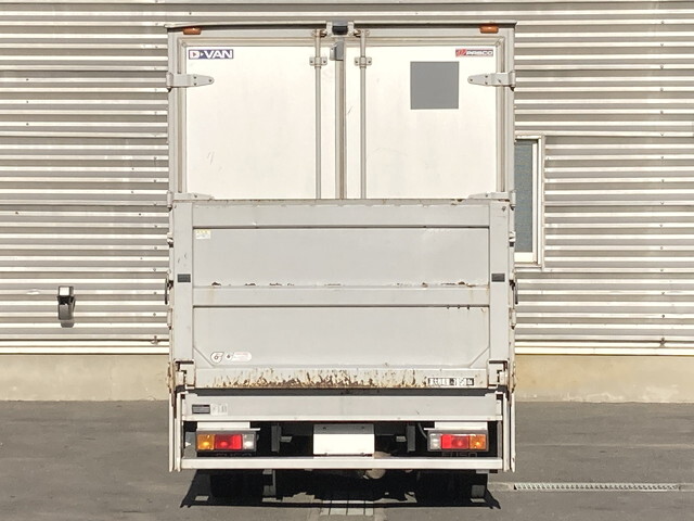 三菱ふそうキャンターアルミバン小型（2t・3t）[写真02]