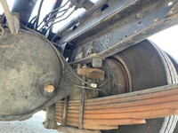 いすゞエルフパッカー車（塵芥車）小型（2t・3t）[写真22]