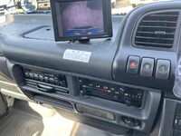 いすゞエルフパッカー車（塵芥車）小型（2t・3t）[写真28]