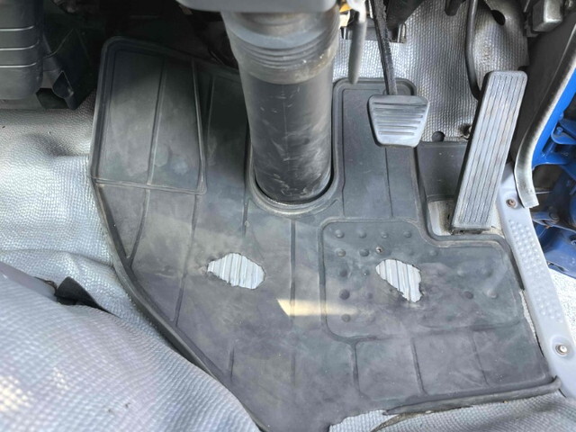 いすゞエルフパッカー車（塵芥車）小型（2t・3t）[写真30]