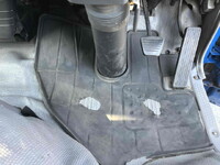 いすゞエルフパッカー車（塵芥車）小型（2t・3t）[写真31]