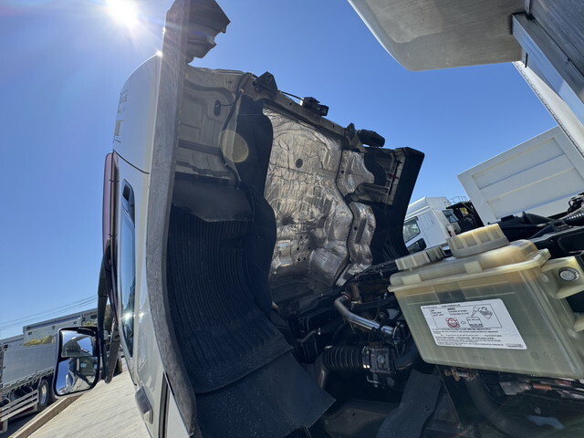 三菱ふそうスーパーグレート冷凍車（冷蔵車）大型（10t）[写真17]