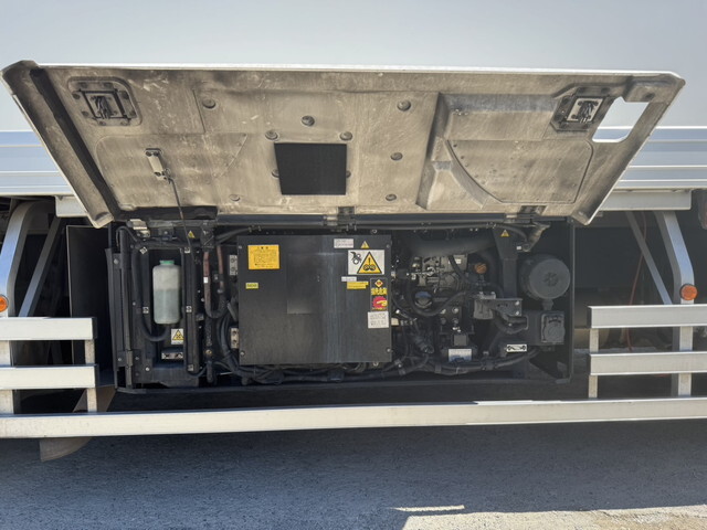 三菱ふそうスーパーグレート冷凍車（冷蔵車）大型（10t）[写真28]