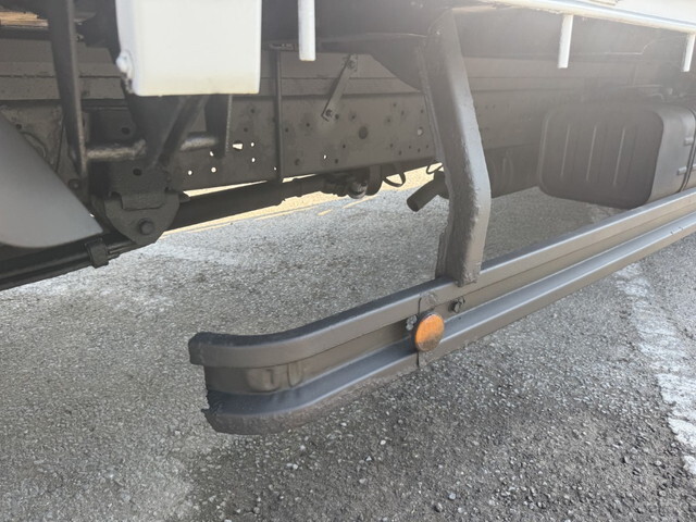 トヨタダイナ平ボディ小型（2t・3t）[写真36]