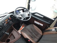 日野プロフィアトレーラーヘッド（トラクターヘッド）大型（10t）[写真25]