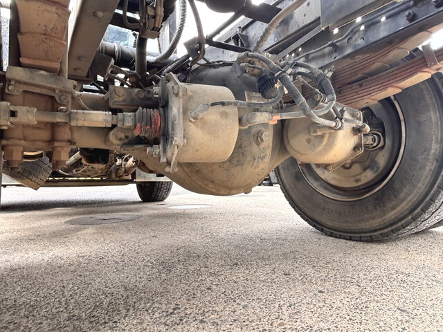 いすゞフォワードダンプ増トン（6t・8t）[写真18]