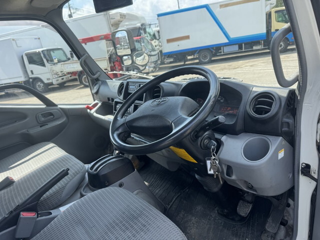 トヨタトヨエース冷凍車（冷蔵車）小型（2t・3t）[写真21]