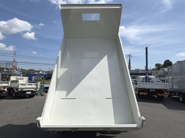 日野デュトロローダーダンプ小型（2t・3t）[写真11]