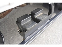 いすゞエルフ平ボディ小型（2t・3t）[写真15]