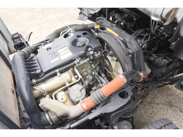 いすゞエルフ平ボディ小型（2t・3t）[写真21]