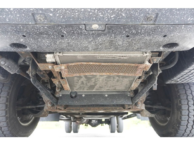 いすゞエルフ平ボディ小型（2t・3t）[写真24]