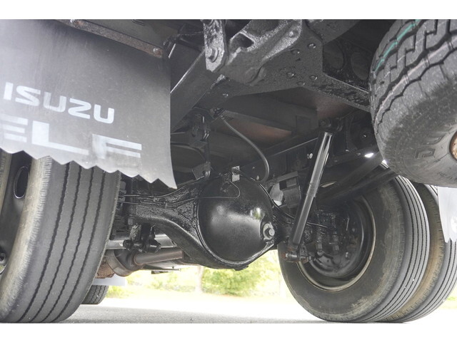 いすゞエルフ平ボディ小型（2t・3t）[写真26]