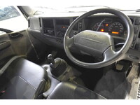 いすゞエルフ平ボディ小型（2t・3t）[写真09]