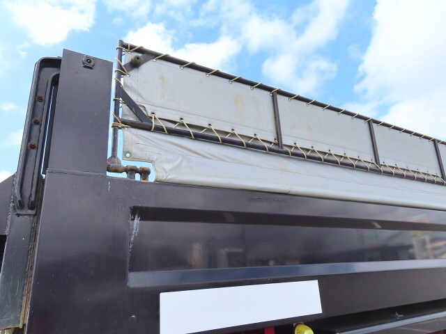 いすゞギガダンプ大型（10t）[写真30]