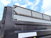 いすゞギガダンプ大型（10t）[写真31]