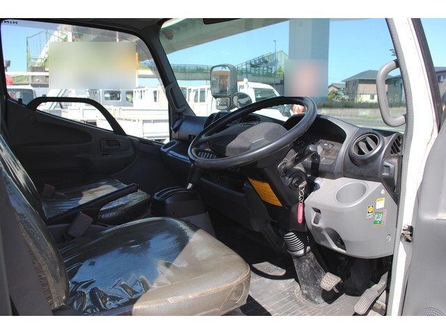 日野デュトロクレーン3段小型（2t・3t）[写真25]