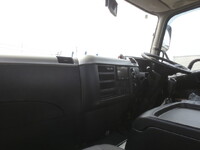 三菱ふそうファイター平ボディ中型（4t）[写真13]