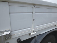 三菱ふそうファイター平ボディ中型（4t）[写真18]