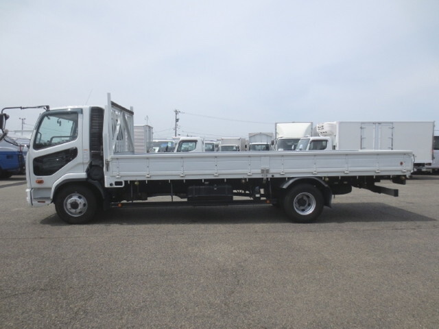 三菱ふそうファイター平ボディ中型（4t）[写真08]