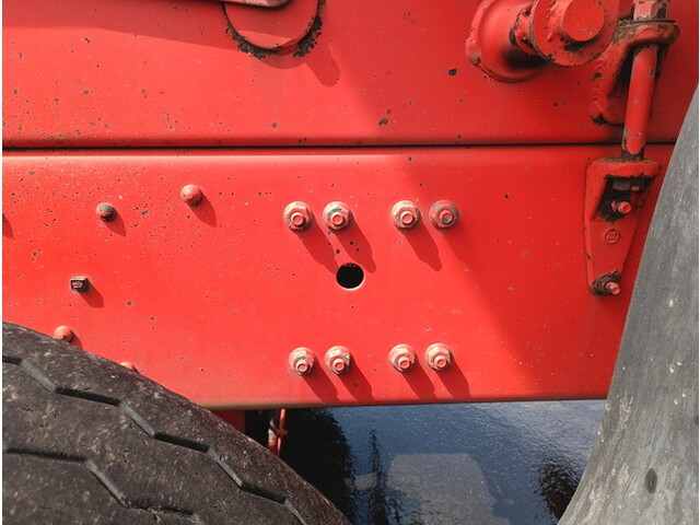 三菱ふそうスーパーグレートダンプ大型（10t）[写真12]