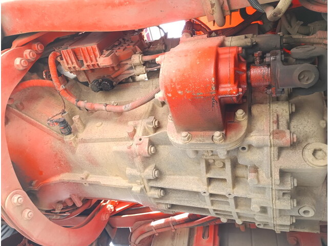 三菱ふそうスーパーグレートダンプ大型（10t）[写真13]