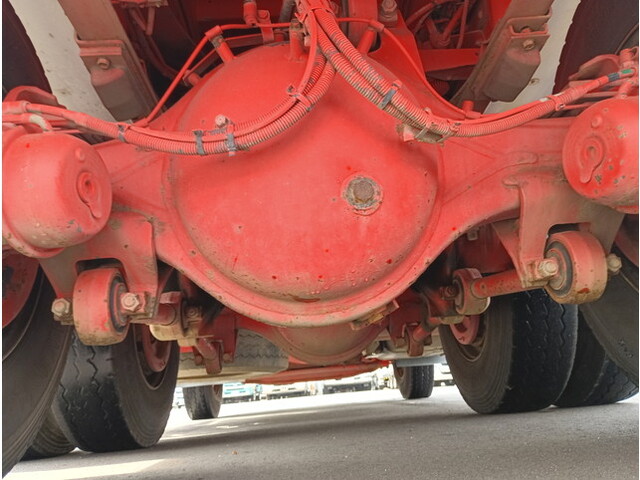 三菱ふそうスーパーグレートダンプ大型（10t）[写真17]