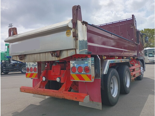 三菱ふそうスーパーグレートダンプ大型（10t）[写真02]