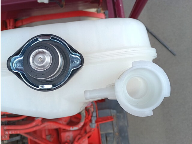 三菱ふそうスーパーグレートダンプ大型（10t）[写真22]