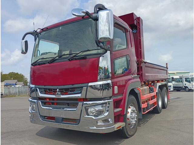 三菱ふそうスーパーグレートダンプ大型（10t）[写真05]